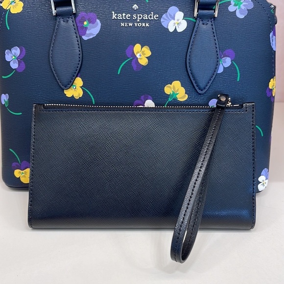Kate Spade Spencer Continental Wristlet
Black - Picture 15 of 16